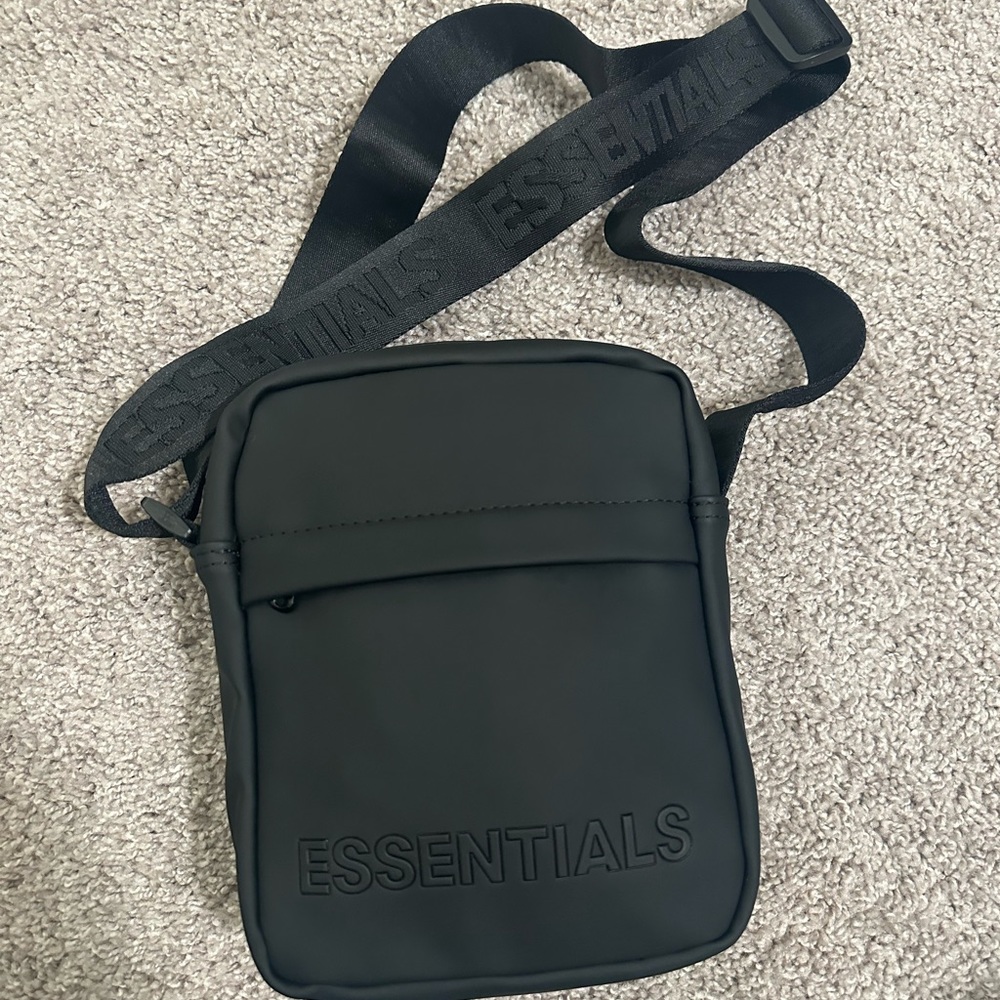ESSENTIALS Fashion Brand Shoulder Bag Portable Cross Body Luxury Design Bag